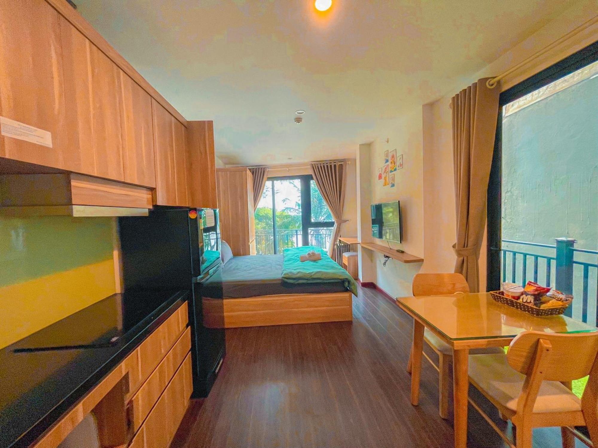 Windy Lakeview Studio Ha Noi Hanoi Exterior photo